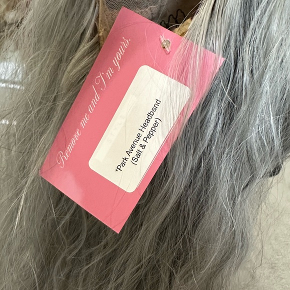 Chelsey Smith Crown - Park Ave - Picture 4 of 7